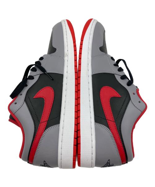 NIKE（ナイキ）NIKE (ナイキ) JORDAN 1 LOW グレー×レッド×ブラック サイズ:28.5 未使用品の古着・服飾アイテム