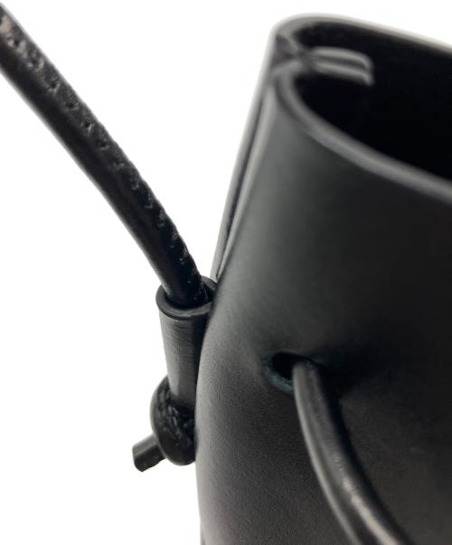 YAHKI（ヤーキ）YAHKI (ヤーキ) SMALL ショルダー バッグ ブラック 未使用品の古着・服飾アイテム