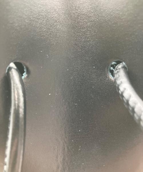 YAHKI（ヤーキ）YAHKI (ヤーキ) SMALL ショルダー バッグ ブラック 未使用品の古着・服飾アイテム