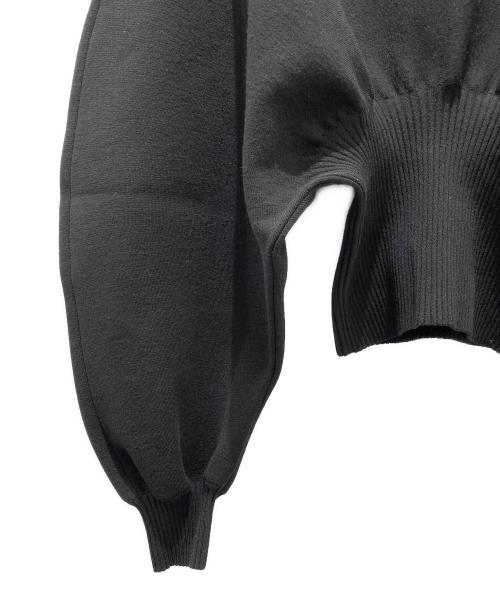 BOTTEGA VENETA（ボッテガベネタ）BOTTEGA VENETA (ボッテガベネタ) COMPACT WOOL STRETCH SWEATER ブラック サイズ:34の古着・服飾アイテム