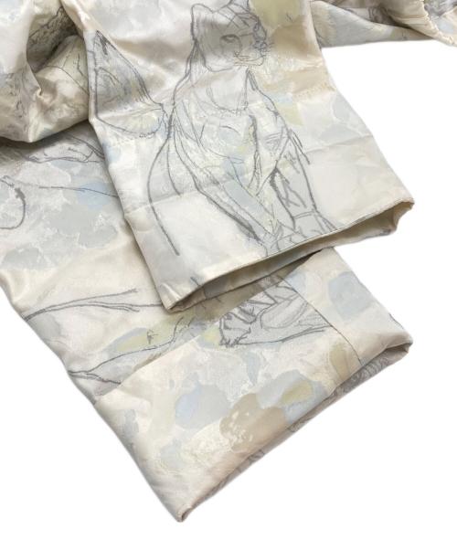 Salvatore Ferragamo（サルヴァトーレ フェラガモ）Salvatore Ferragamo (サルヴァトーレ フェラガモ) アニマル柄シルクジャケット ベージュ サイズ:40の古着・服飾アイテム