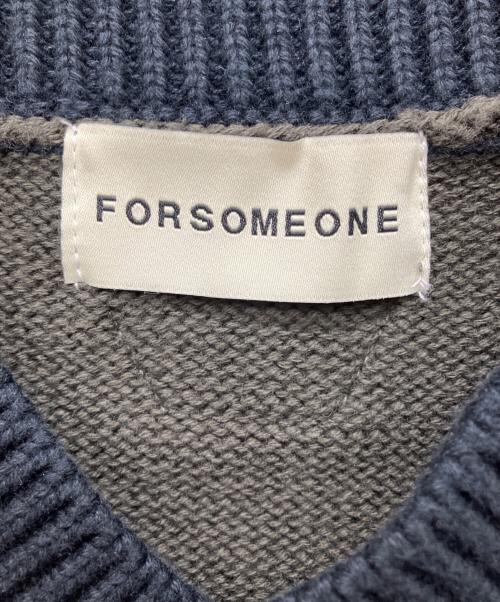 FORSOMEONE（フォーサムワン）FORSOMEONE (フォーサムワン) ニットベスト ブラック×カーキ サイズ:不明の古着・服飾アイテム