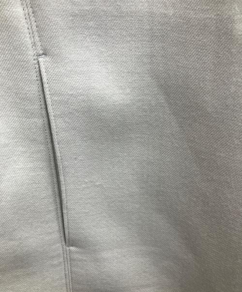 DRESSLAVE（ドレスレイブ）DRESSLAVE (ドレスレイブ) wool bonding gillet アイボリー サイズ:SIZE38の古着・服飾アイテム