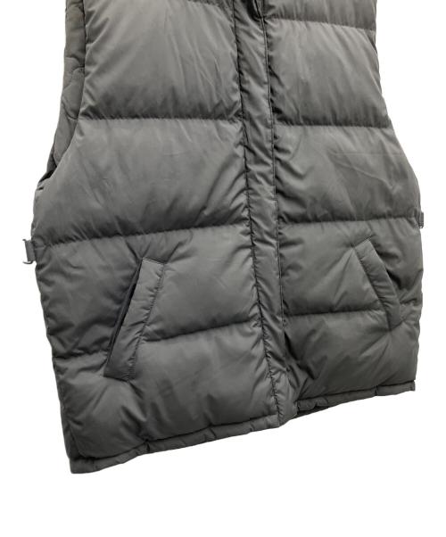 Audrey and John Wad（オードリーアンドジョンワッド）AUDREY AND JOHN WAD (オードリーアンドジョンワッド) リバーシブルスタンドカラーキルトダウンベスト グレー サイズ:SIZEFREEの古着・服飾アイテム