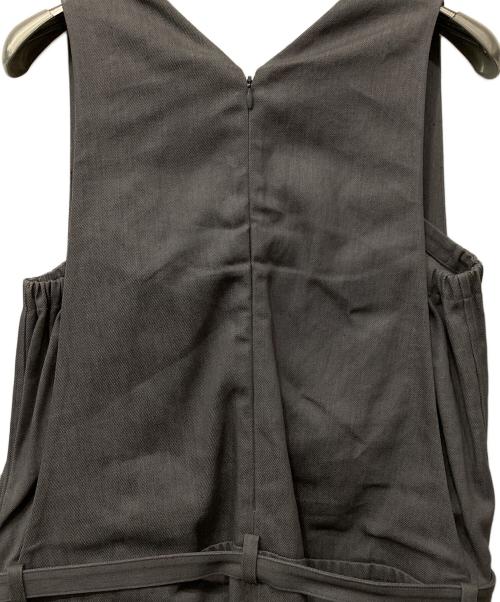 TENNE HANDCRAFTED MODERN（テン ハンドクラフテッド モダン）TENNE HANDCRAFTED MODERN (テン ハンドクラフテッド モダン) V NECK ALL IN ONE グレー サイズ:Freeの古着・服飾アイテム