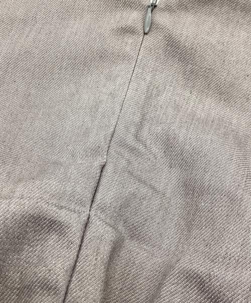 TENNE HANDCRAFTED MODERN（テン ハンドクラフテッド モダン）TENNE HANDCRAFTED MODERN (テン ハンドクラフテッド モダン) V NECK ALL IN ONE グレー サイズ:Freeの古着・服飾アイテム