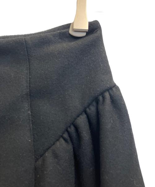 TENNE HANDCRAFTED MODERN（テン ハンドクラフテッド モダン）TENNE HANDCRAFTED MODERN (テン ハンドクラフテッド モダン) WOOL PADDED CULOTTES ブラック サイズ:フリーの古着・服飾アイテム