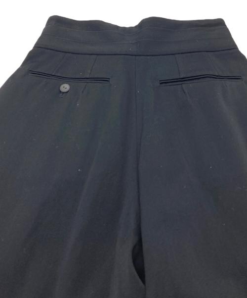 ISSEY MIYAKE（イッセイミヤケ）ISSEY MIYAKE (イッセイミヤケ) ハイウエストパンツ　ウールパンツ ブラック サイズ:Mの古着・服飾アイテム
