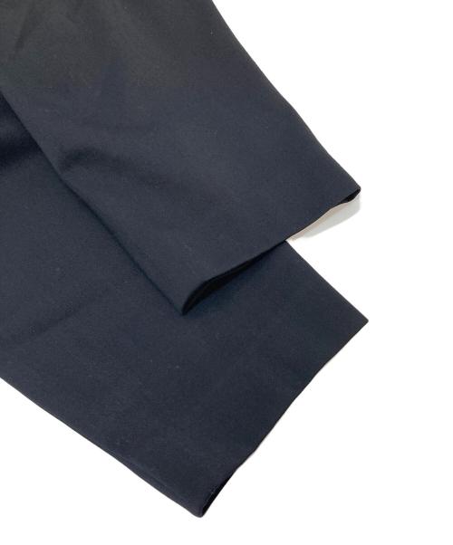 ISSEY MIYAKE（イッセイミヤケ）ISSEY MIYAKE (イッセイミヤケ) ハイウエストパンツ　ウールパンツ ブラック サイズ:Mの古着・服飾アイテム
