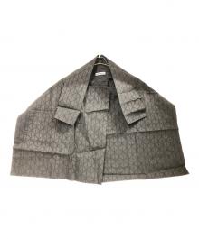 ISSEY MIYAKE（イッセイミヤケ）の古着「BLINK トライアングルピースストール」｜ブラック