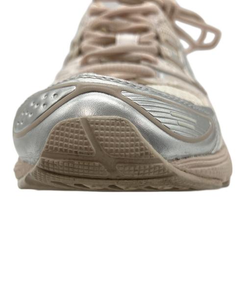 asics（アシックス）asics (アシックス) GEL-NIMBUS 9 ベージュ サイズ:24の古着・服飾アイテム