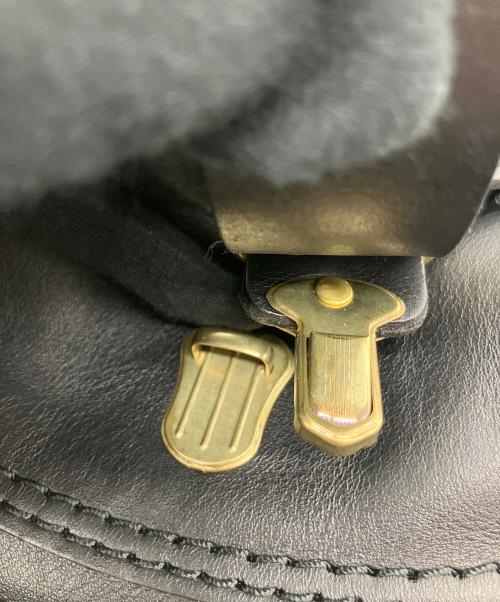 Herz（ヘルツ）Herz (ヘルツ) 着る鞄・ポケット付 ブラックの古着・服飾アイテム