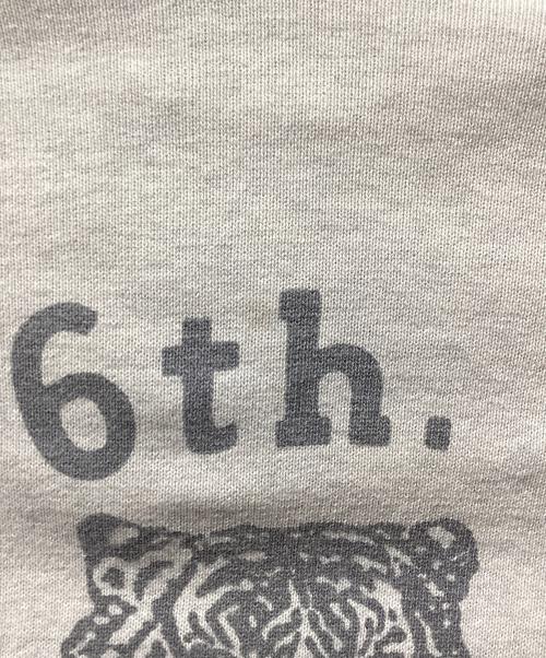 REMI RELIEF（レミレリーフ）REMI RELIEF (レミレリーフ) L.A.C.A.L. TIGER フーディー ベージュ サイズ:Mの古着・服飾アイテム