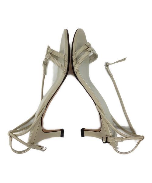 2.718（ニーテンナナイチハチ）2.718 (ニーテンナナイチハチ) バックルベルトサンダル ベージュ サイズ:36の古着・服飾アイテム