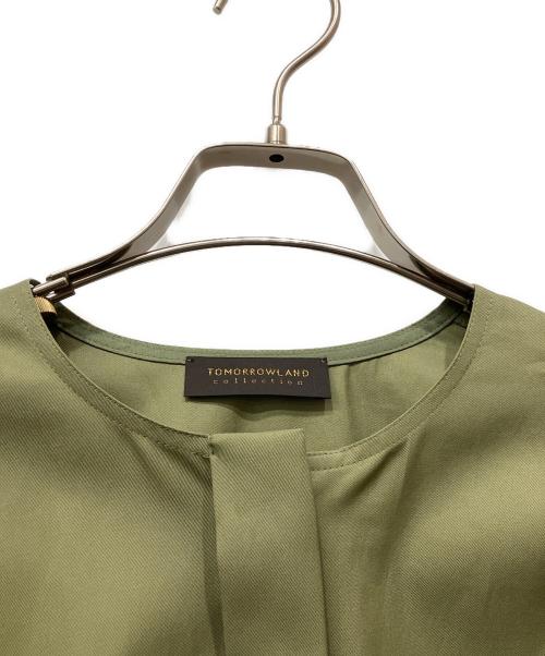 TOMORROW LAND collection（トゥモローランドコレクション）TOMORROW LAND collection (トゥモローランドコレクション) コットンギャバジン ベルテッドシャツ カーキ サイズ:36の古着・服飾アイテム