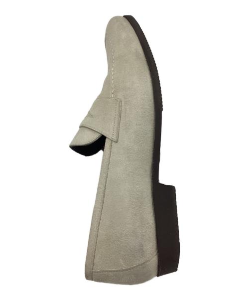 Ferrante（フェランテ）Ferrante (フェランテ) ISEO スエードコインローファー アイボリー サイズ:7の古着・服飾アイテム