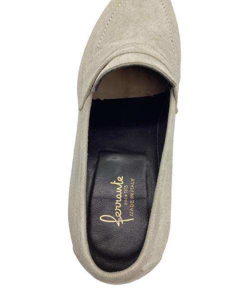 Ferrante（フェランテ）Ferrante (フェランテ) ISEO スエードコインローファー アイボリー サイズ:7の古着・服飾アイテム