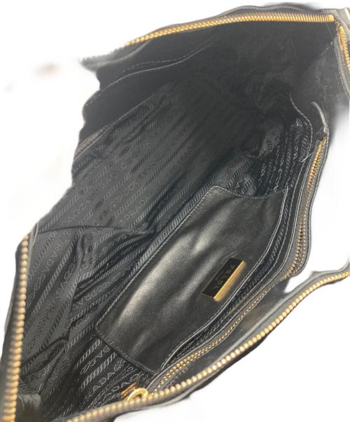 PRADA（プラダ）PRADA (プラダ) 2WAYショルダーバッグ ブラックの古着・服飾アイテム