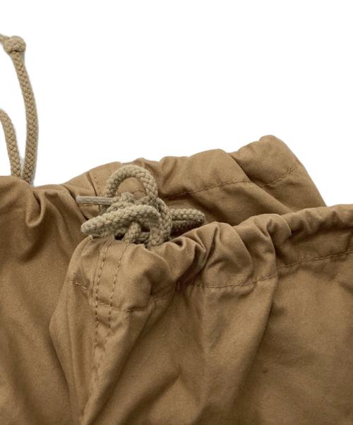 HYKE（ハイク）HYKE (ハイク) M-51 TYPE SHELL PANTS ベージュ サイズ:Sの古着・服飾アイテム