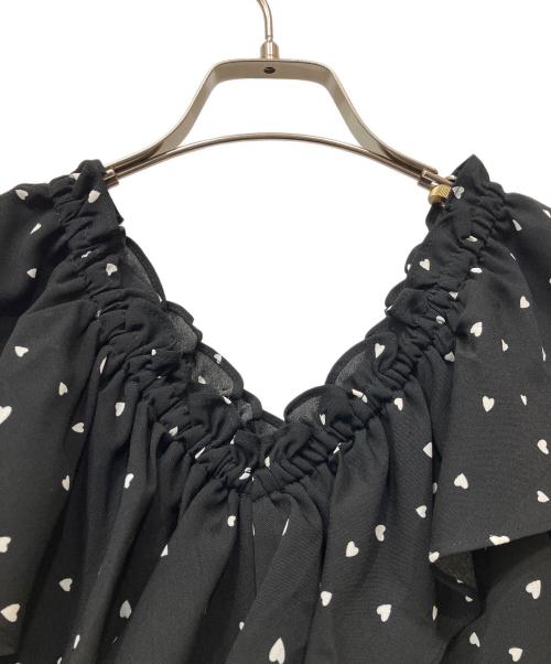 MISTREASS（ミストレアス）MISTREASS (ミストレアス) Heart Pattern Off Shoulder Frill Dress ブラック サイズ:Free 未使用品の古着・服飾アイテム
