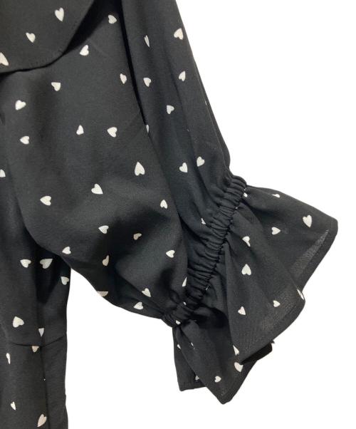 MISTREASS（ミストレアス）MISTREASS (ミストレアス) Heart Pattern Off Shoulder Frill Dress ブラック サイズ:Free 未使用品の古着・服飾アイテム