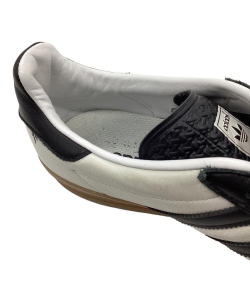 adidas（アディダス）adidas (アディダス) Gazelle Indoor ホワイト×ブラック サイズ:28の古着・服飾アイテム