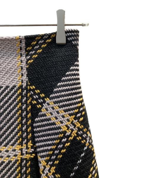 Snidel（スナイデル）Snidel (スナイデル) ロービングチェックフレアスカート ベージュ×ブラック サイズ:1の古着・服飾アイテム