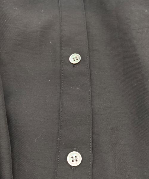 23区（ニジュウサンク）23区 (ニジュウサンク) ロングスリーブシャツ ブラック サイズ:38の古着・服飾アイテム