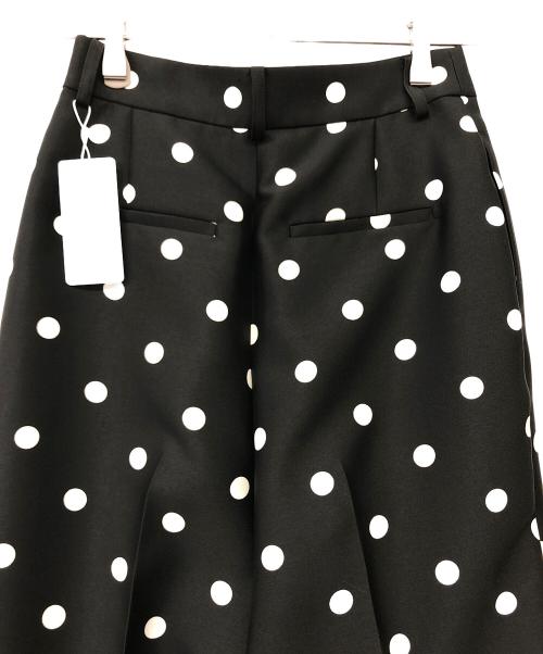 NOLLEY'S sophi（ノーリーズソフィー）NOLLEY'S sophi (ノーリーズソフィー) バックサテンドットバレルパンツ ブラック サイズ:36 未使用品の古着・服飾アイテム