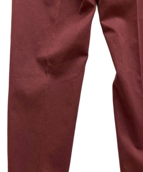 INCOTEX（インコテックス）INCOTEX (インコテックス) SLIM FIT GARMENT DYED COMFORT CHINO コットン ストレッチ スラックス  ワインレッド サイズ:50 未使用品の古着・服飾アイテム