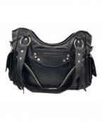 IUGAMAKARASイウガマカラス）の古着「スタッズレザーショルダーバッグ」｜ブラック