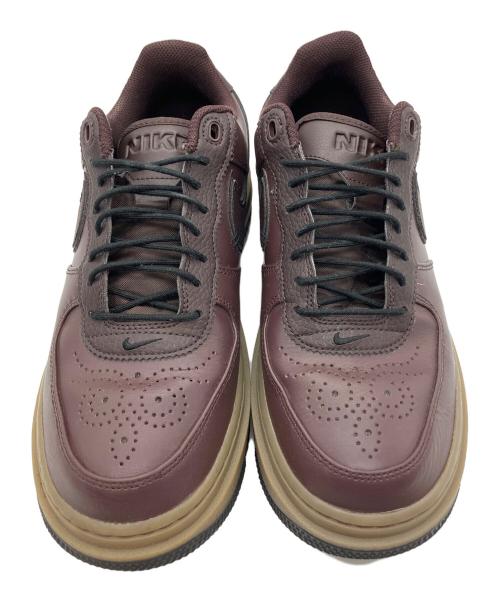 NIKE（ナイキ）NIKE (ナイキ) スニーカー ブラウン サイズ:27.5cmの古着・服飾アイテム