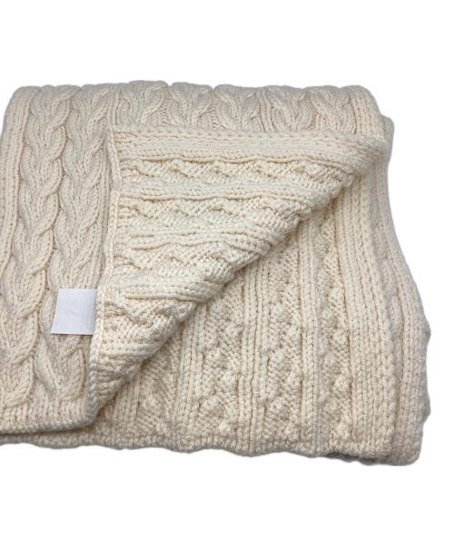LOEWE（ロエベ）LOEWE (ロエベ) logo chunky knit scarf(ロゴ チャンキー ニット スカーフ) アイボリーの古着・服飾アイテム