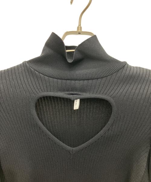 MSGM（エムエスジーエム）MSGM (エムエスジーエム) オープンハートパフスリーブニット ブラック サイズ:Sの古着・服飾アイテム