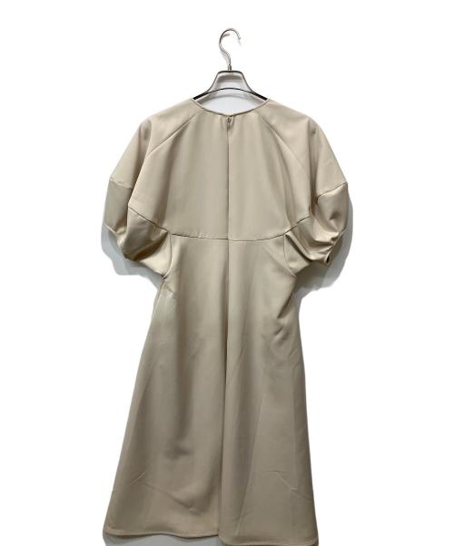 CLANE（クラネ）CLANE (クラネ) LANTERN SLEEVE FLARE ONE PIECE ベージュ サイズ:1の古着・服飾アイテム