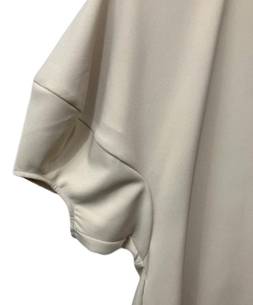 CLANE（クラネ）CLANE (クラネ) LANTERN SLEEVE FLARE ONE PIECE ベージュ サイズ:1の古着・服飾アイテム