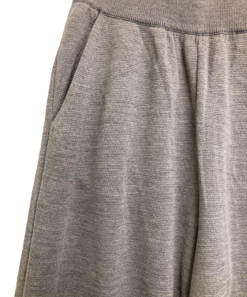 SLOBE IENA（スローブ イエナ）SLOBE IENA (スローブ イエナ) ウォッシャブルミラノリブセミワイドパンツ グレー サイズ:38 未使用品の古着・服飾アイテム