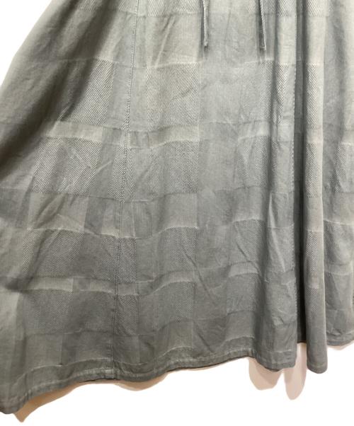 BLUE LABEL CRESTBRIDGE（ブルーレーベルクレストブリッジ）BLUE LABEL CRESTBRIDGE (ブルーレーベルクレストブリッジ) クレストブリッジチェックジャカードジャンパードレス ブルー サイズ:38の古着・服飾アイテム