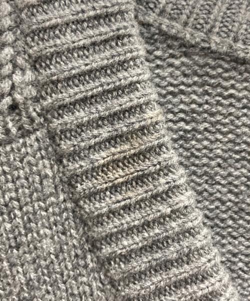 HERMES（エルメス）HERMES (エルメス) カシミヤVネックニット グレー サイズ:36の古着・服飾アイテム