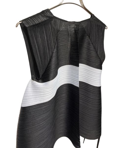 PLEATS PLEASE（プリーツプリーズ）PLEATS PLEASE (プリーツプリーズ) SALT TOP バイカラープリーツトップス ブラック×アイスグレー サイズ:-の古着・服飾アイテム