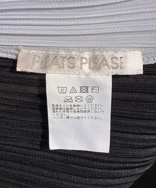 PLEATS PLEASE（プリーツプリーズ）PLEATS PLEASE (プリーツプリーズ) SALT TOP バイカラープリーツトップス ブラック×アイスグレー サイズ:-の古着・服飾アイテム