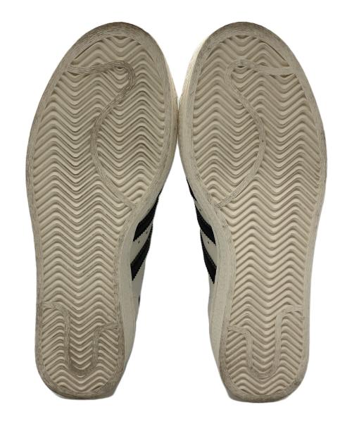 adidas（アディダス）adidas (アディダス) SUPER STAR82 スーパースター82 ローカットスニーカー ホワイト×ブラック サイズ:8 1/2の古着・服飾アイテム