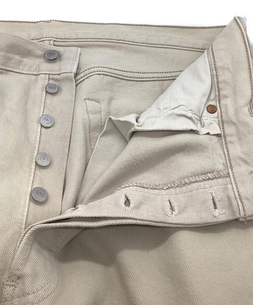 LEVI'S（リーバイス）LEVI'S (リーバイス) デニムパンツ ボタン裏275 ベージュ サイズ:W38L36の古着・服飾アイテム