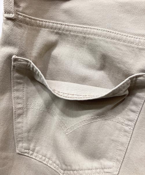 LEVI'S（リーバイス）LEVI'S (リーバイス) デニムパンツ ボタン裏275 ベージュ サイズ:W38L36の古着・服飾アイテム