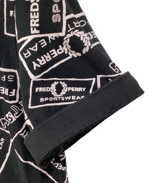 FRED PERRY（フレッドペリー）FRED PERRY (フレッドペリー) ART COMES FIRST (アートカムズファースト) PRINTED POLO SHIRT ブラック サイズ:Lの古着・服飾アイテム