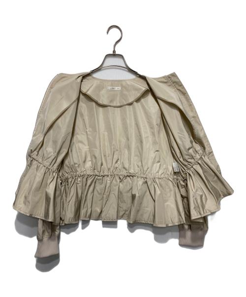 ESTNATION（エストネーション）ESTNATION (エストネーション) ペプラムタフタブルゾン ベージュ サイズ:FREEの古着・服飾アイテム