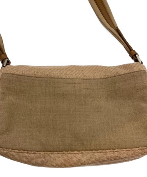 PRADA（プラダ）PRADA (プラダ) ショルダーバッグ ベージュの古着・服飾アイテム