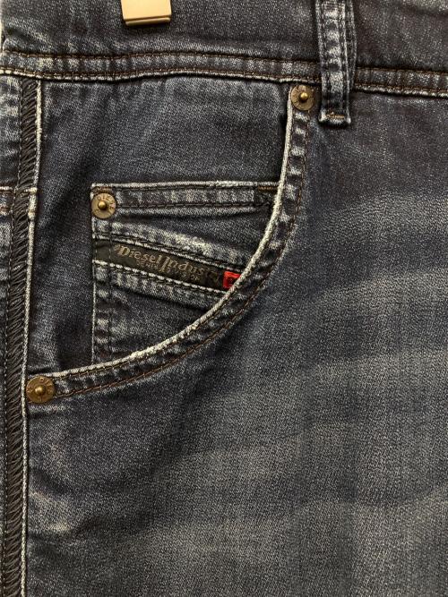 DIESEL（ディーゼル）DIESEL (ディーゼル) jogg jeans インディゴ サイズ:SIZE 76cm (W30)の古着・服飾アイテム