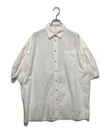 RIM.ARK（リムアーク）の古着「Oversize tuck volume SH」｜ホワイト