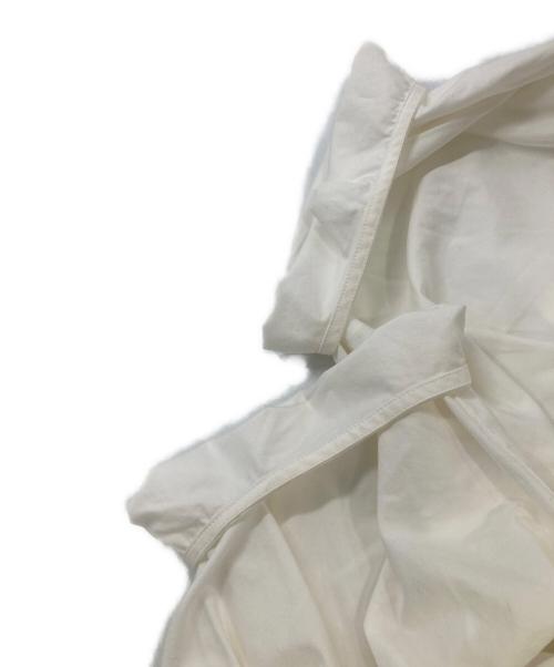 RIM.ARK（リムアーク）RIM.ARK (リムアーク) Oversize tuck volume SH ホワイト サイズ:FREEの古着・服飾アイテム